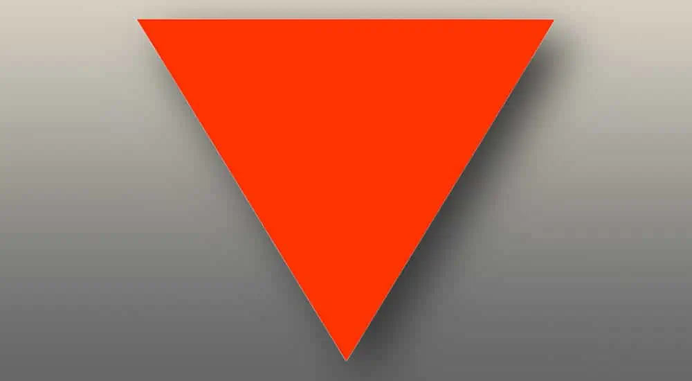 O Triângulo Vermelho Invertido